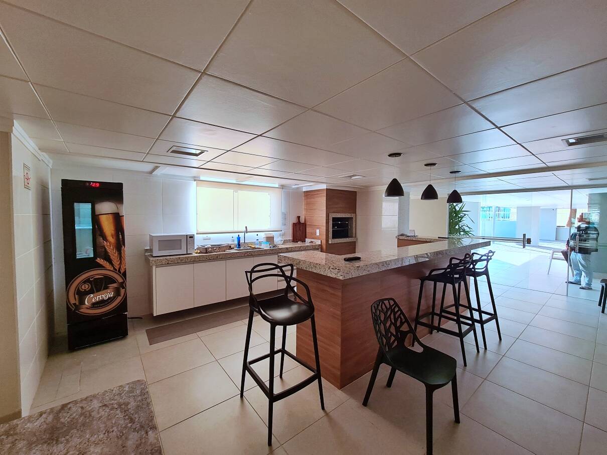 Apartamento para alugar com 4 quartos, 110m² - Foto 27