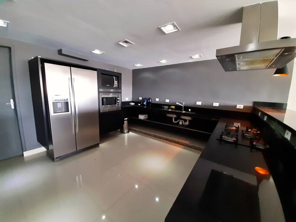 Apartamento para alugar com 3 quartos, 110m² - Foto 39