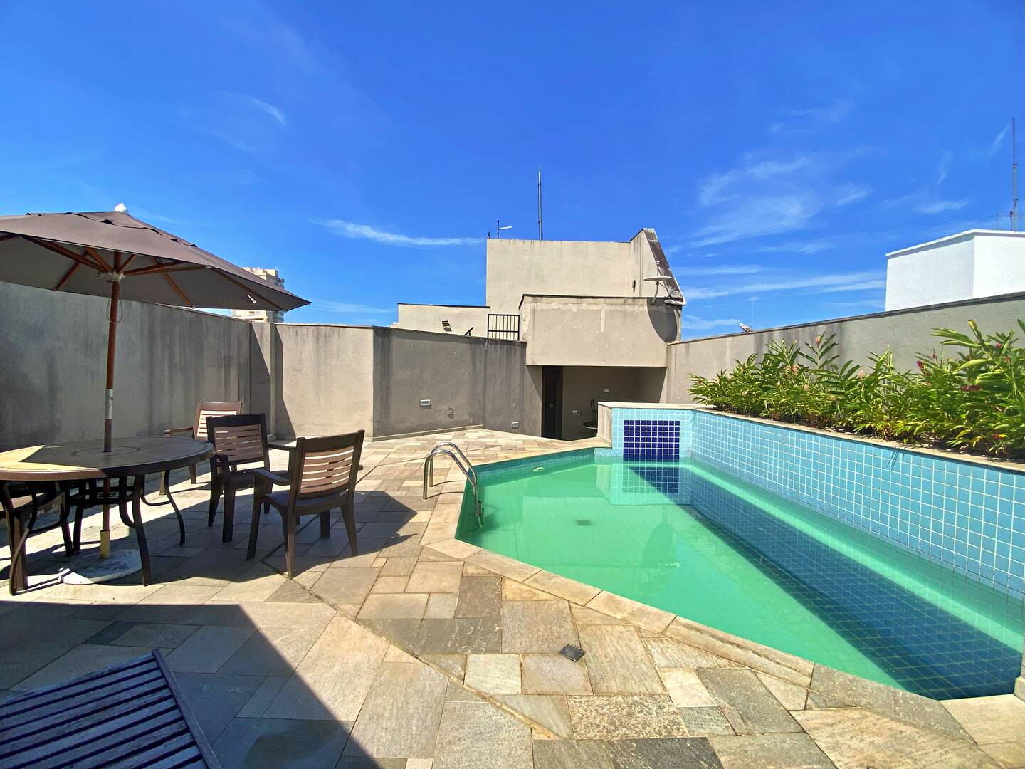 Apartamento à venda e aluguel com 3 quartos, 84m² - Foto 27