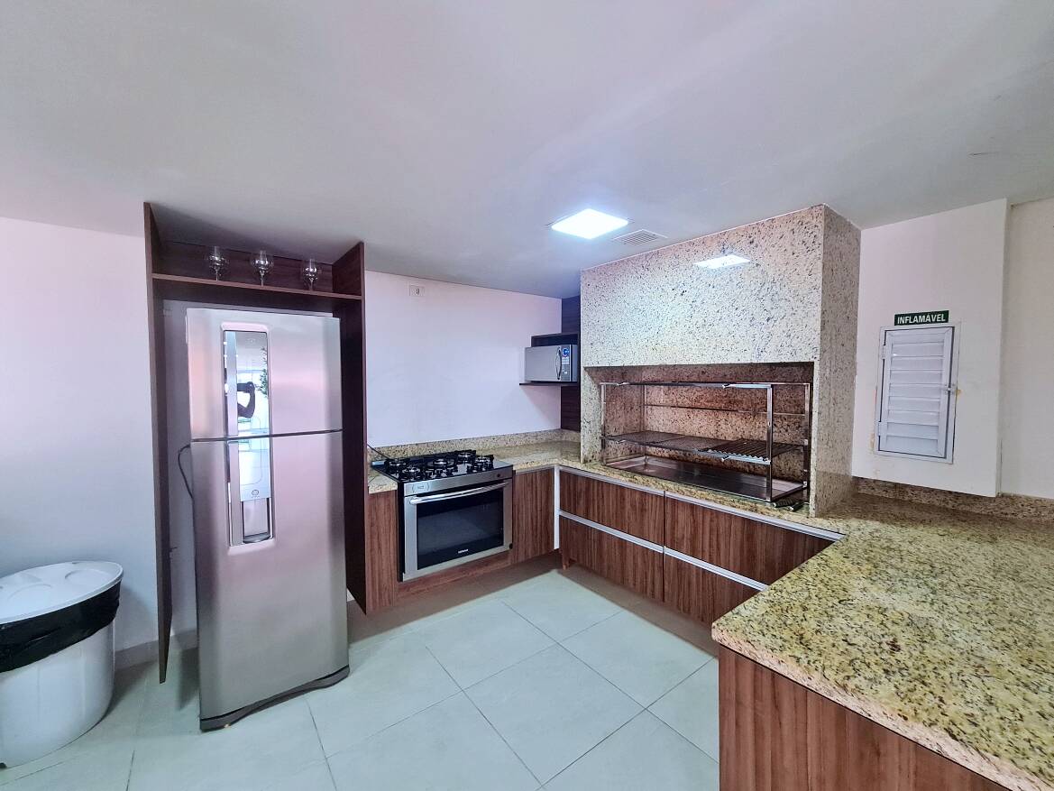 Apartamento para alugar com 2 quartos, 75m² - Foto 33
