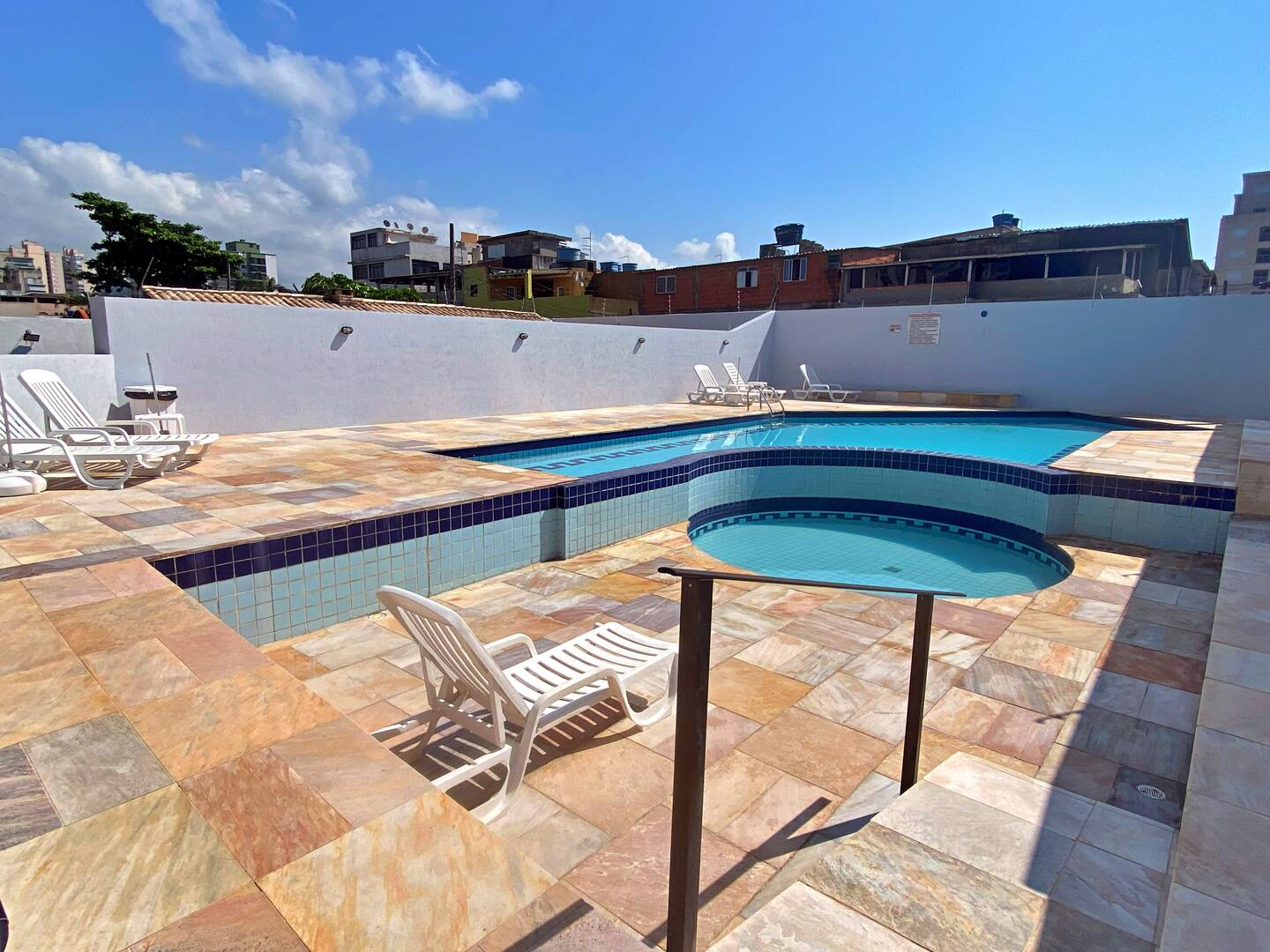 Apartamento à venda com 3 quartos, 95m² - Foto 30