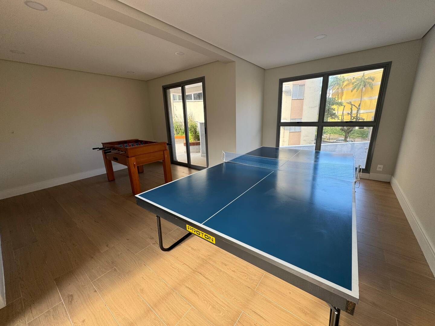 Apartamento para alugar com 3 quartos, 110m² - Foto 33