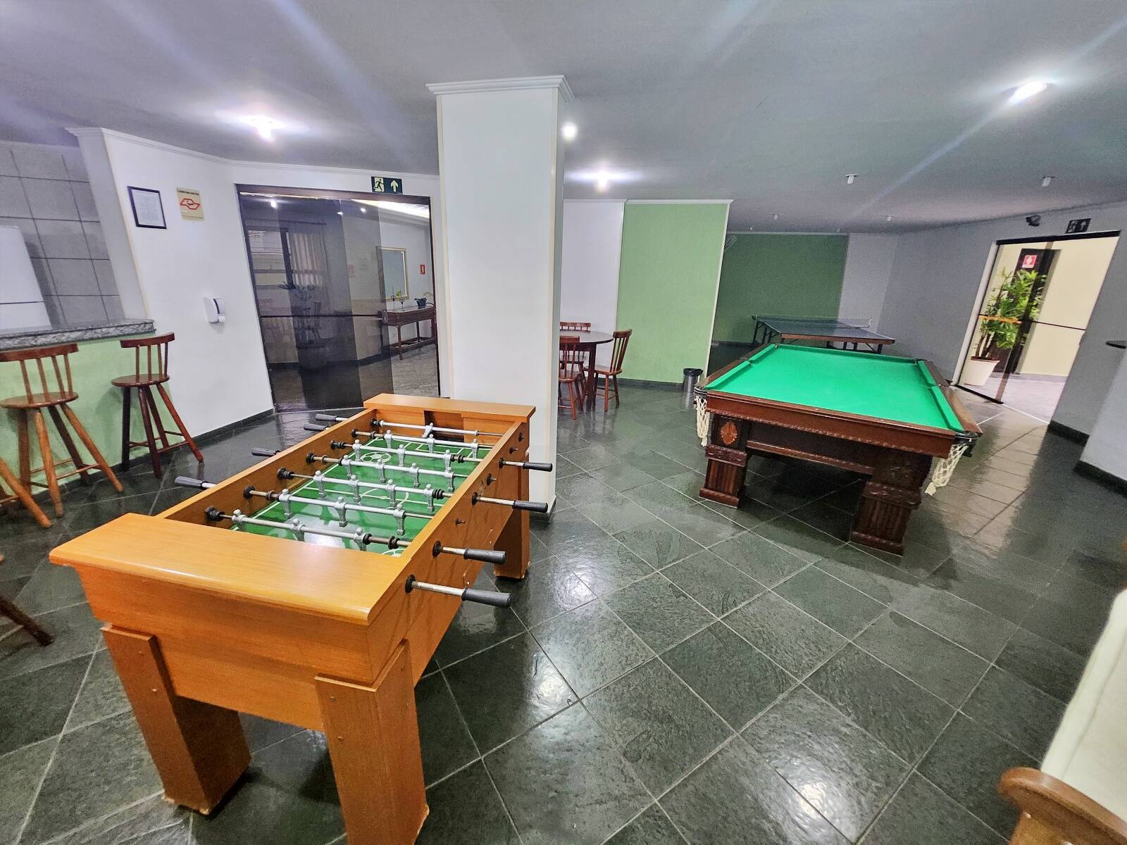 Apartamento à venda com 3 quartos, 98m² - Foto 22