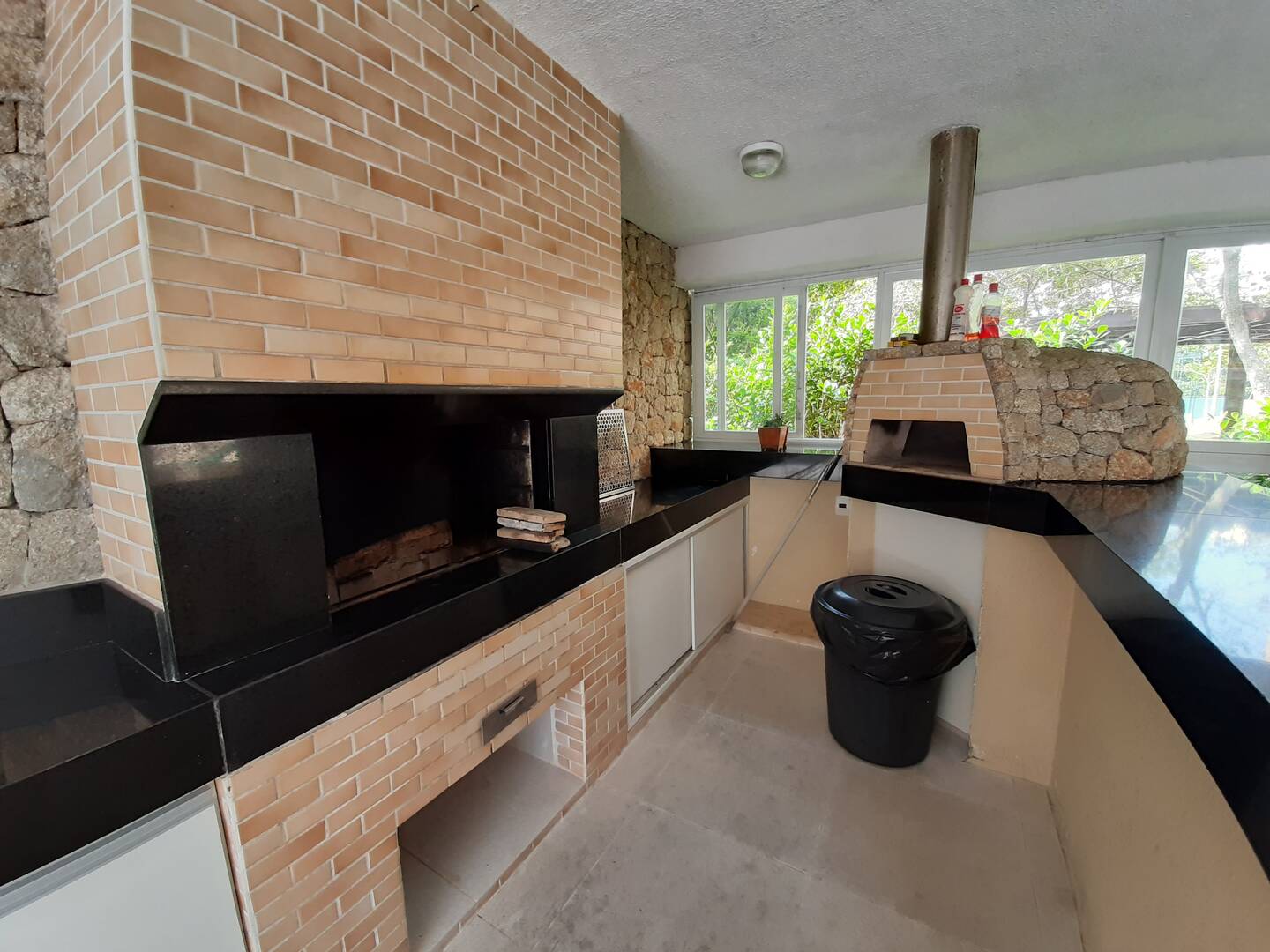 Cobertura para alugar com 5 quartos, 269m² - Foto 42