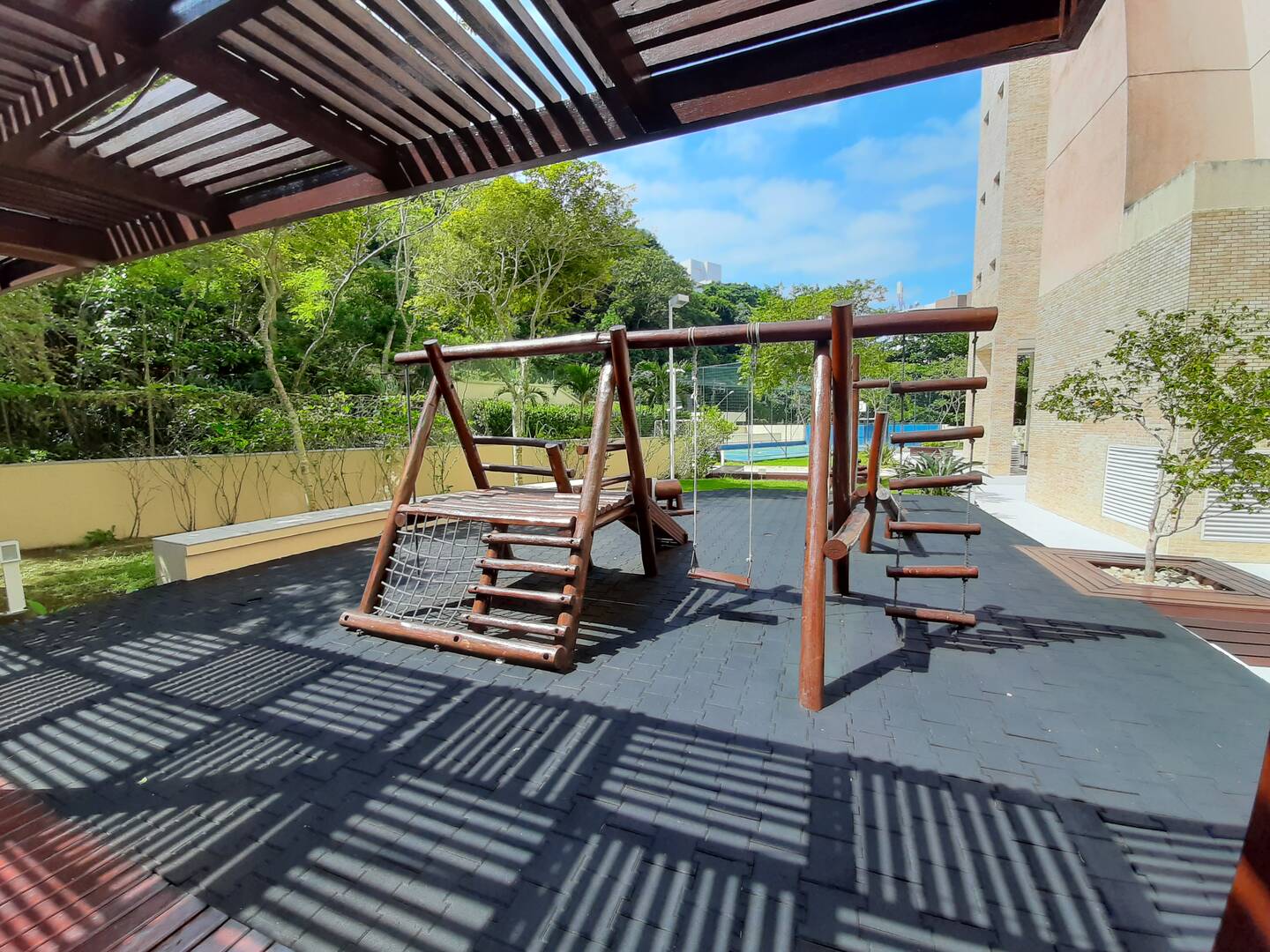 Cobertura para alugar com 5 quartos, 269m² - Foto 48