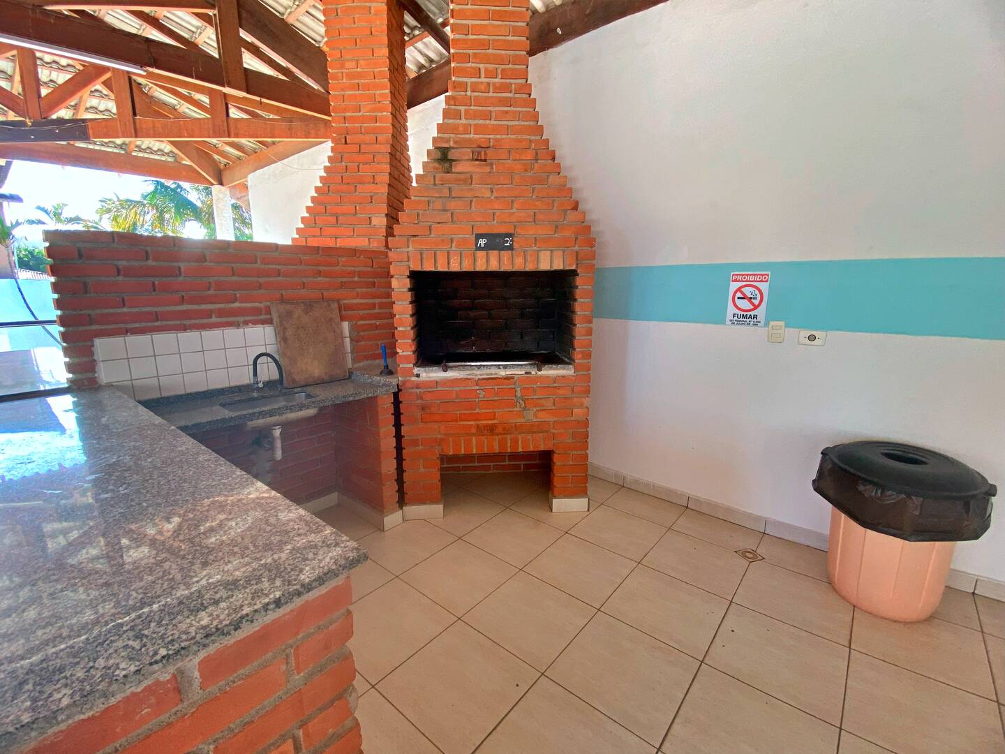 Apartamento para alugar com 2 quartos, 85m² - Foto 23