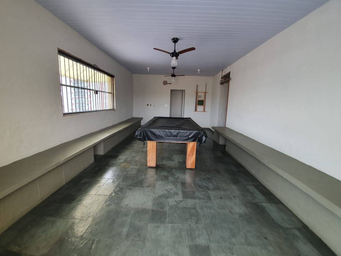 Apartamento para alugar com 2 quartos, 65m² - Foto 19