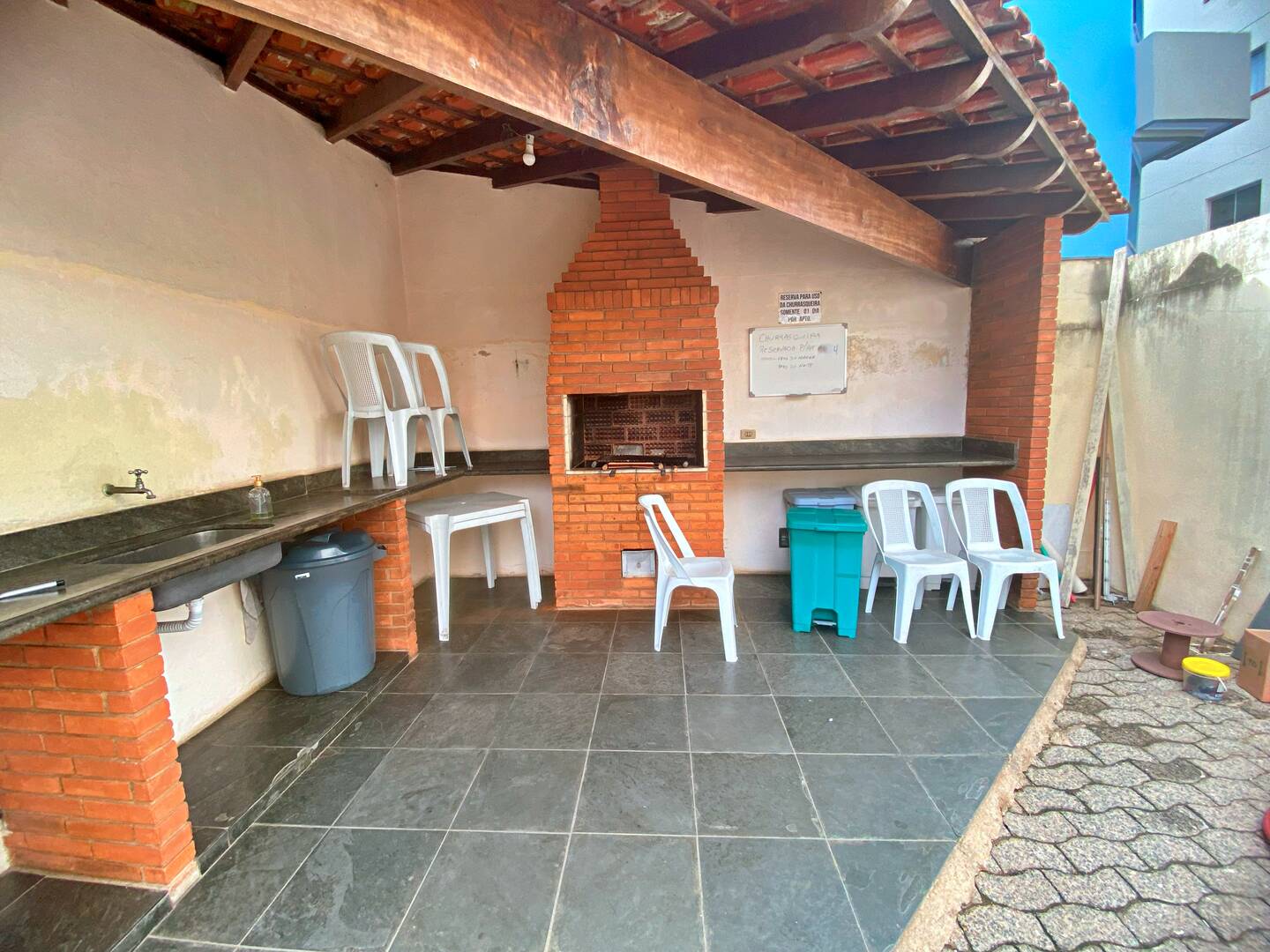 Apartamento à venda com 2 quartos, 65m² - Foto 14