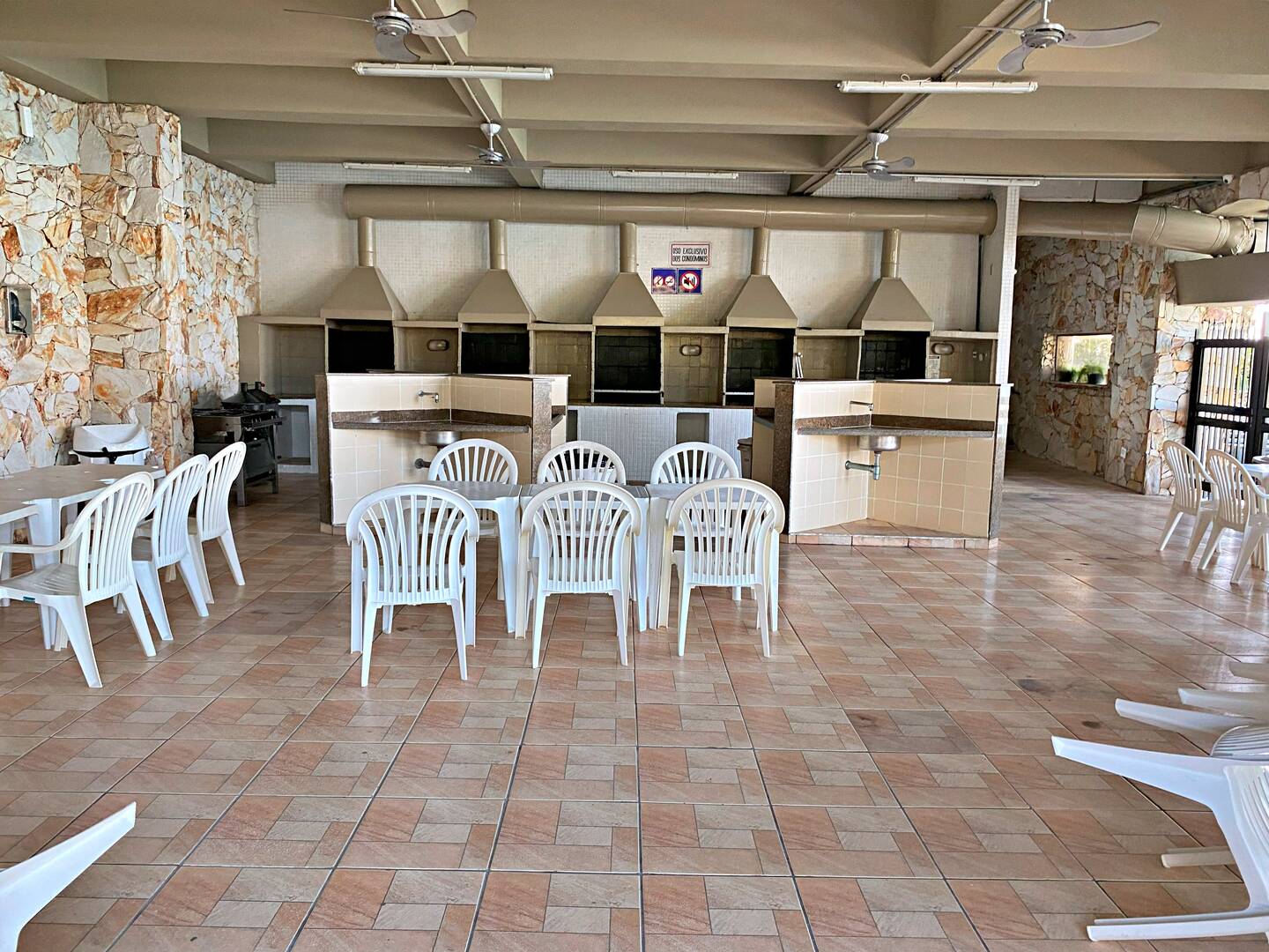 Apartamento à venda e aluguel com 3 quartos, 86m² - Foto 42
