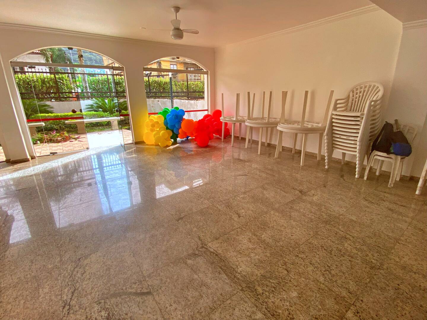 Apartamento à venda e aluguel com 1 quarto, 50m² - Foto 24