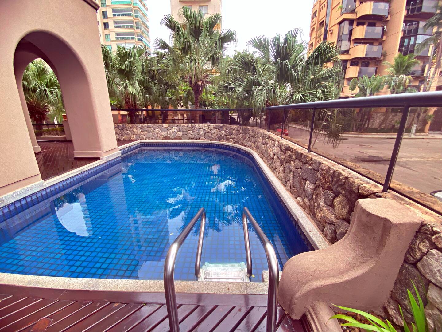 Apartamento à venda e aluguel com 4 quartos, 142m² - Foto 47