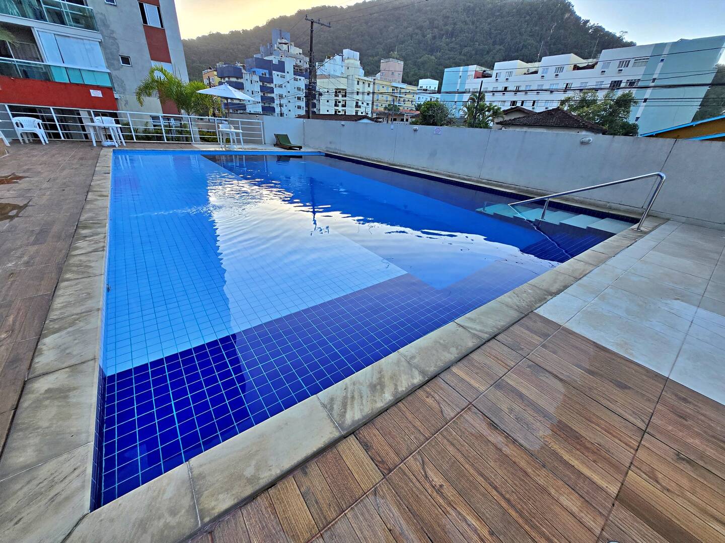 Apartamento à venda com 2 quartos, 60m² - Foto 13