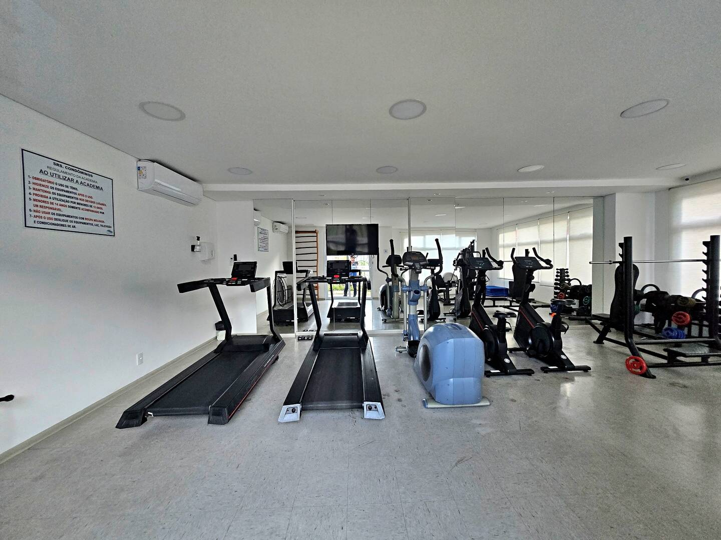 Apartamento à venda com 2 quartos, 60m² - Foto 16
