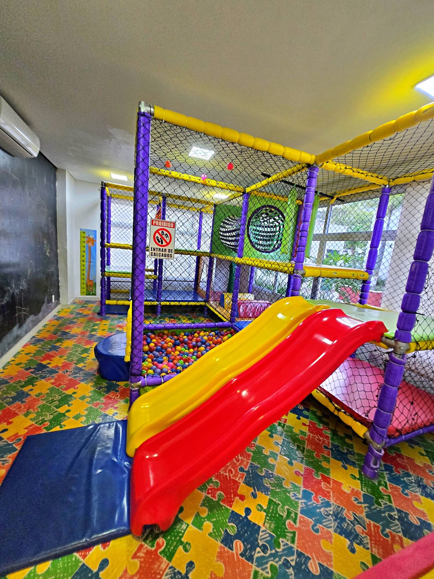 Apartamento à venda com 2 quartos, 60m² - Foto 15