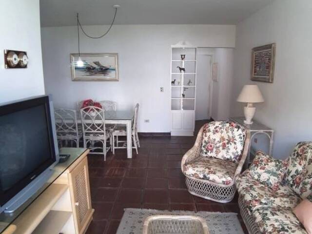 #20323 - Apartamento para Venda em Guarujá - SP