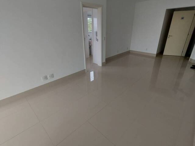 #20475 - Apartamento para Venda em Guarujá - SP