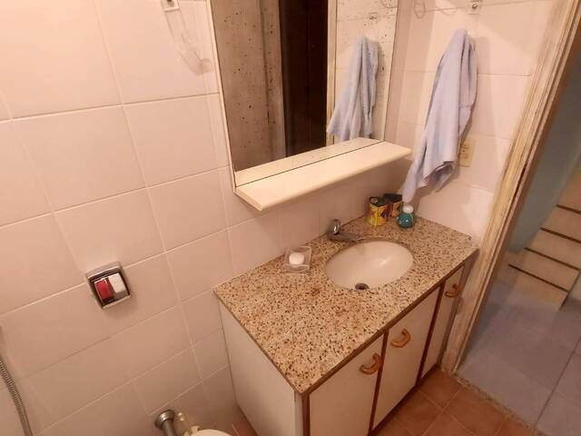 #20696 - Apartamento para Venda em Guarujá - SP