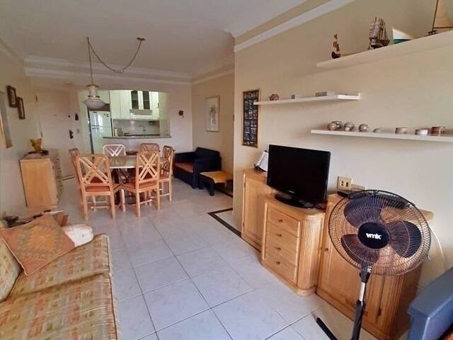 Apartamento para Venda em Guarujá - 4