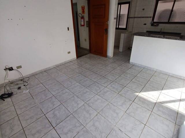 Apartamento para Venda em Guarujá - 4