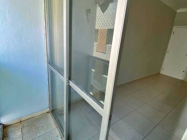 Apartamento para Venda em Guarujá - 4