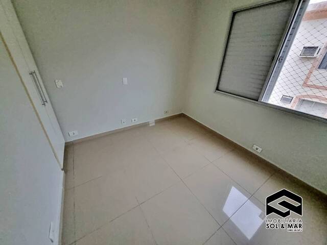 Apartamento para Venda em Guarujá - 5
