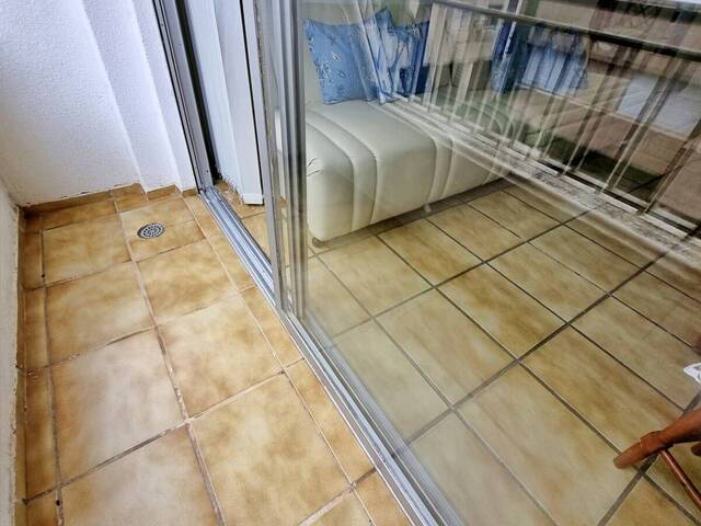 Apartamento para Venda em Guarujá - 4