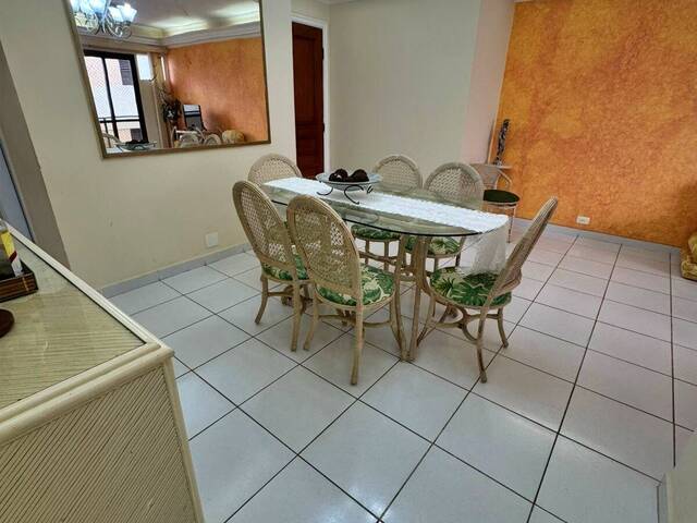 #24598 - Apartamento para Venda em Guarujá - SP
