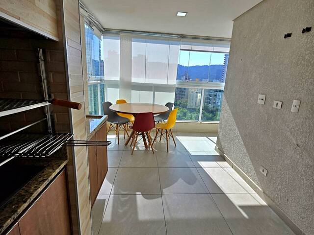 Apartamento para Venda em Guarujá - 4