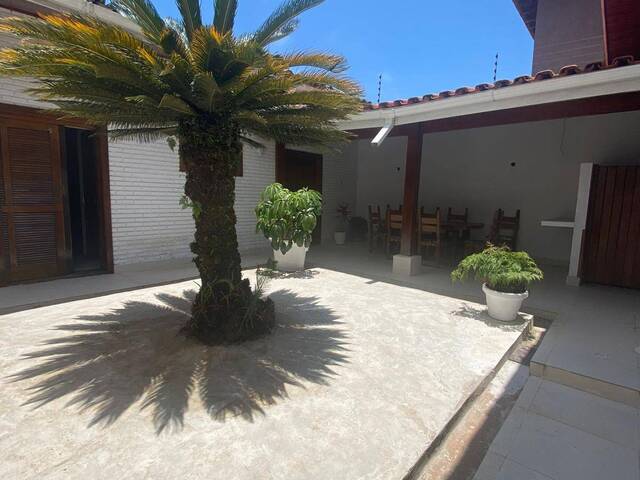 Casa para Venda em Guarujá - 4