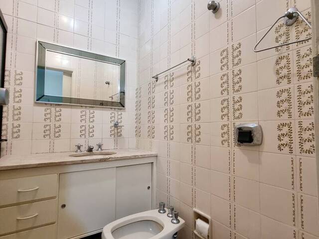 Apartamento para Venda em Guarujá - 5