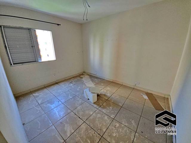 Apartamento para Venda em Guarujá - 4