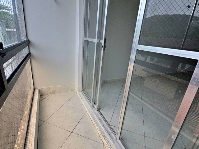 Apartamento para Venda em Guarujá - 4