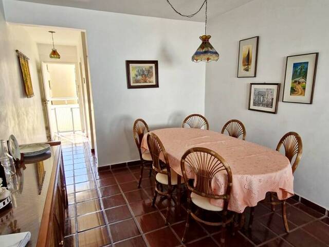 Apartamento para Venda em Guarujá - 4