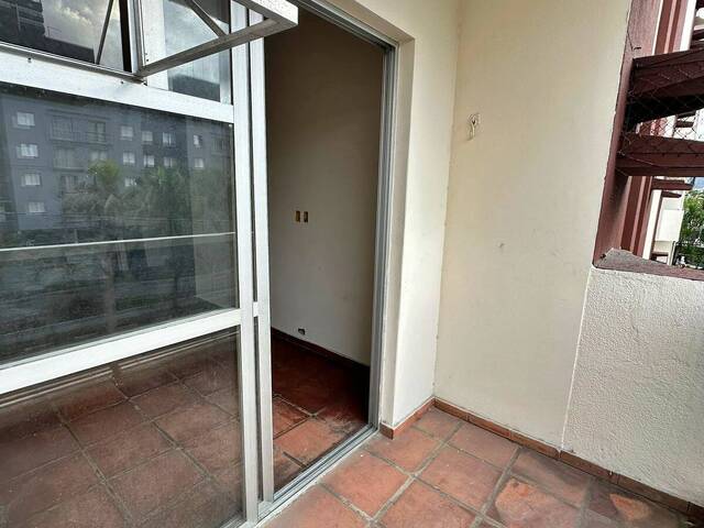 Apartamento para Venda em Guarujá - 4