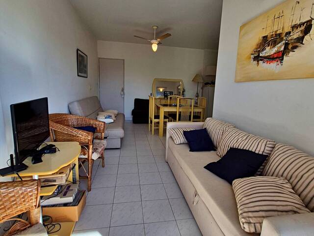 Apartamento para Venda em Guarujá - 4