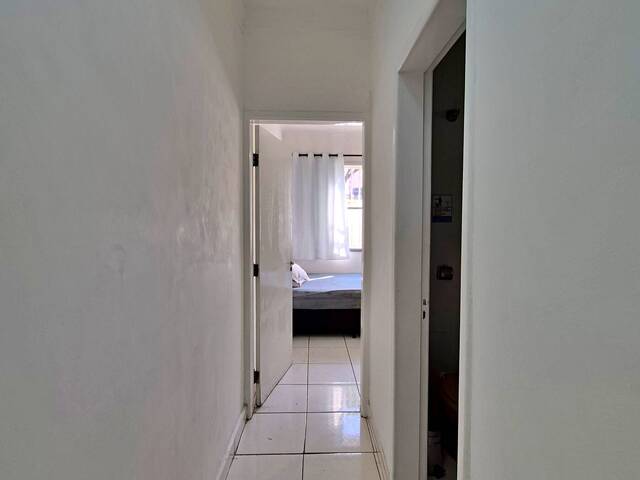 Apartamento para Venda em Guarujá - 4