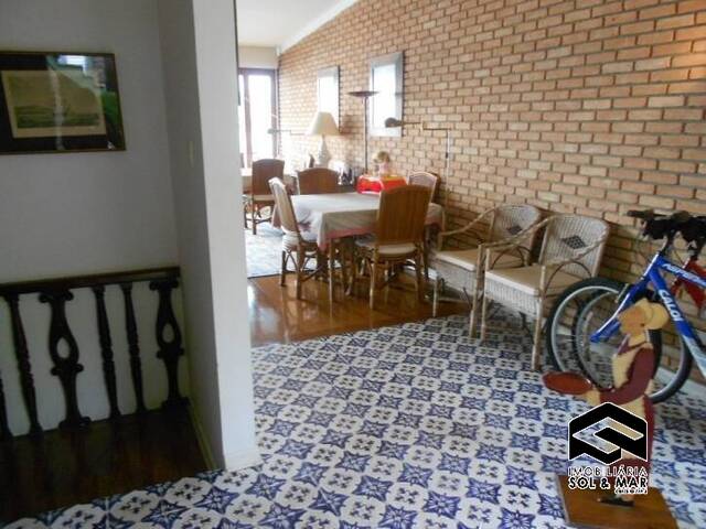 Casa para Venda em Guarujá - 4