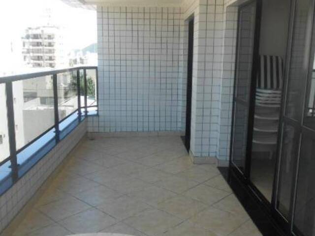 Apartamento para Venda em Guarujá - 4