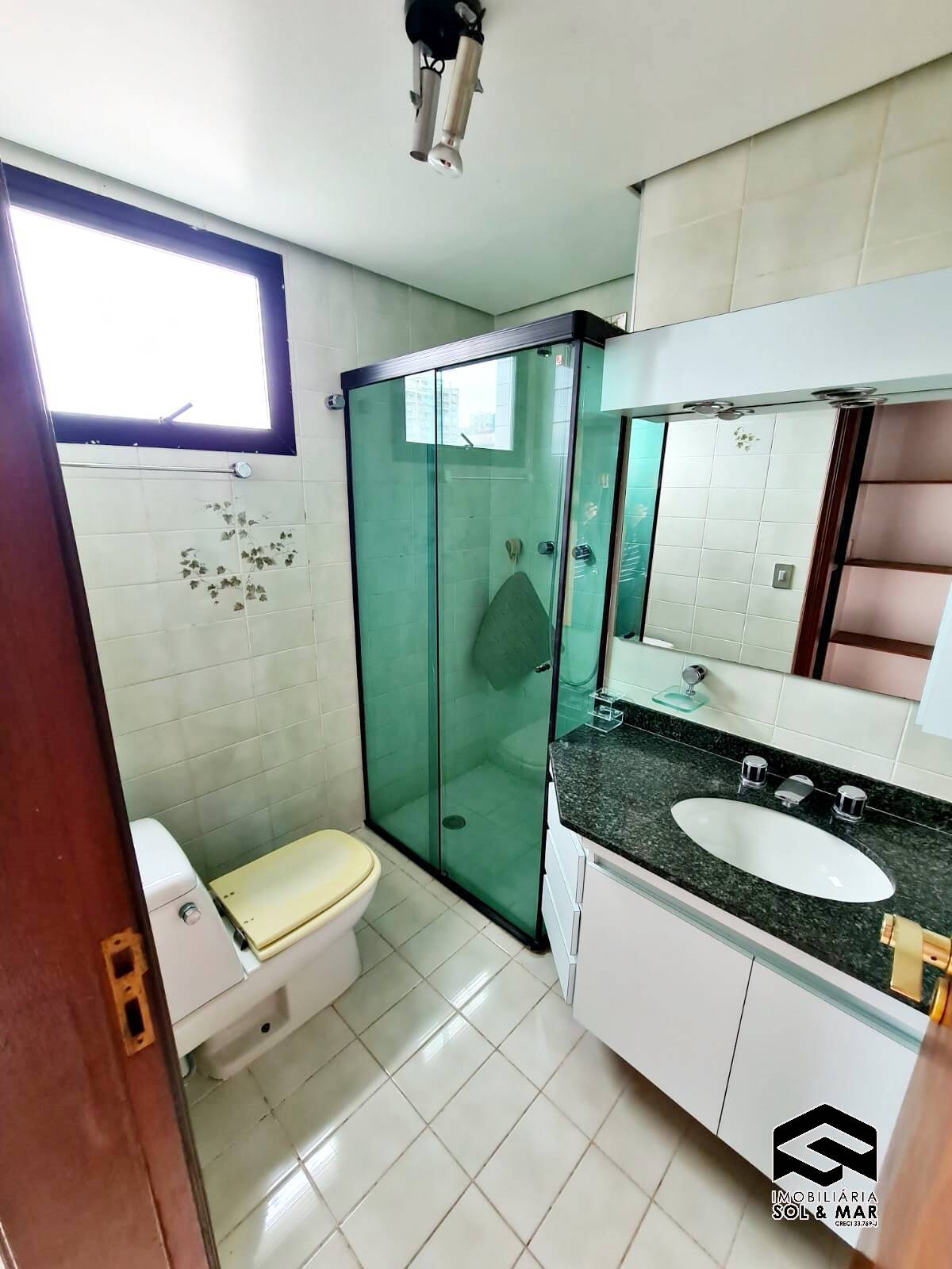 Apartamento para alugar com 4 quartos, 160m² - Foto 11
