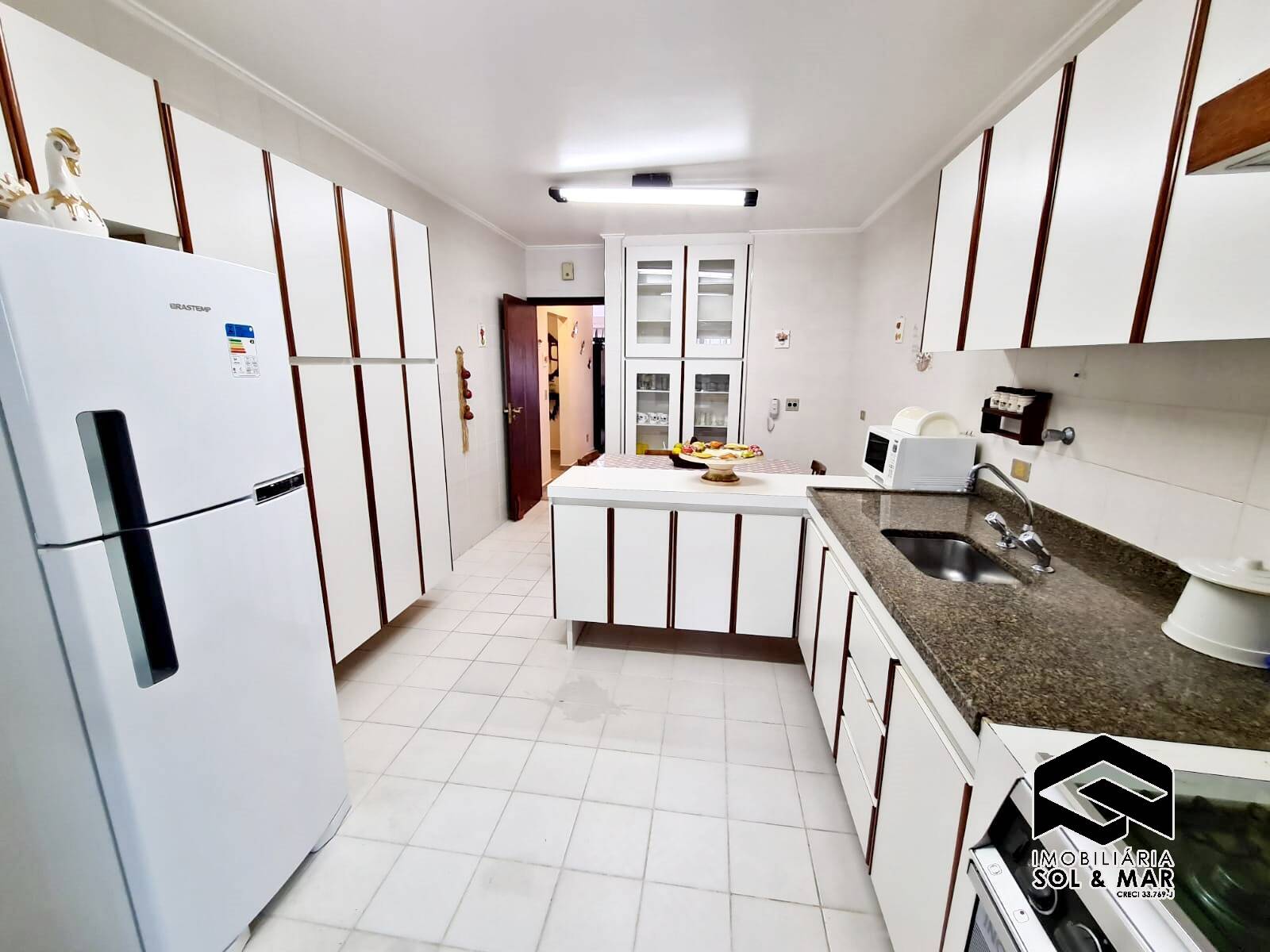 Apartamento para alugar com 4 quartos, 160m² - Foto 21