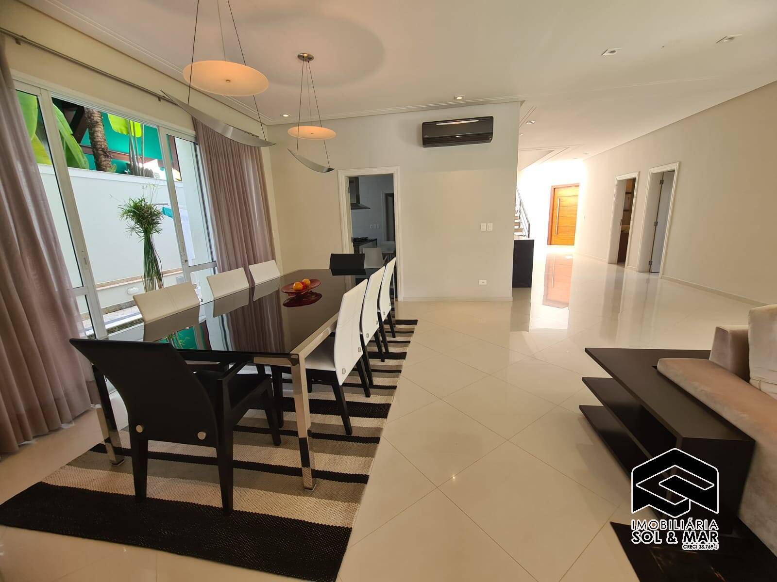Casa de Condomínio para alugar com 5 quartos, 650m² - Foto 8
