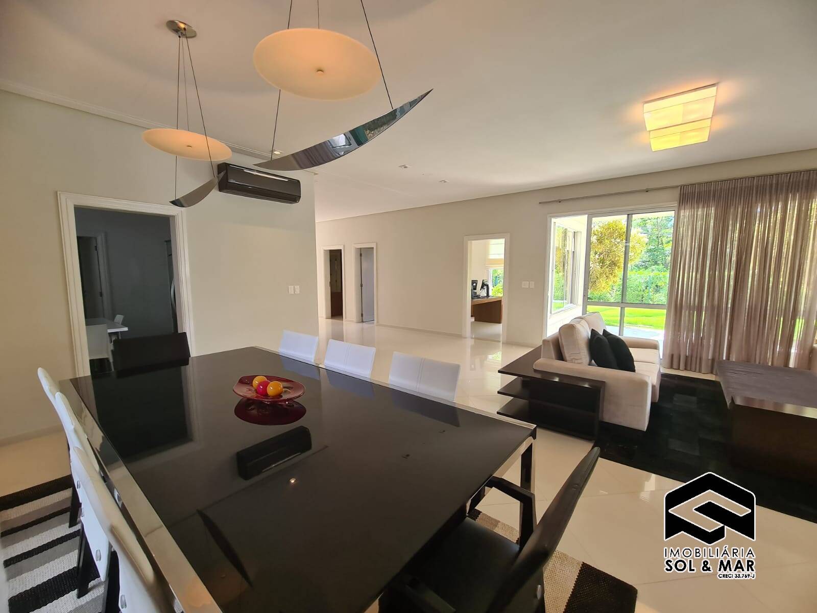 Casa de Condomínio para alugar com 5 quartos, 650m² - Foto 9