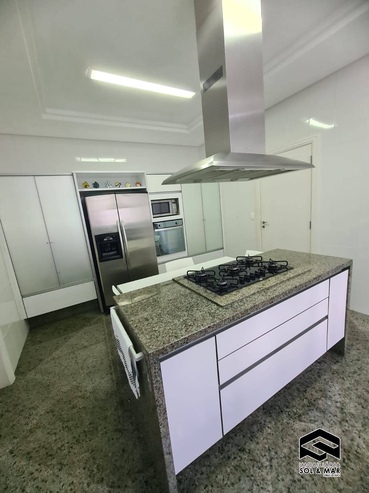 Casa de Condomínio para alugar com 5 quartos, 650m² - Foto 23