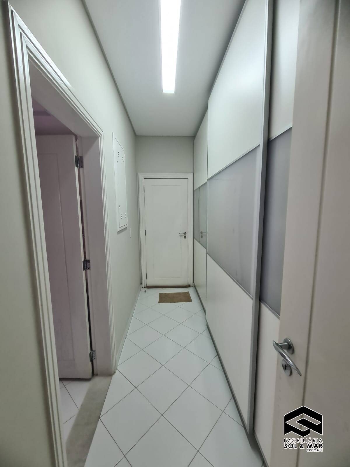 Casa de Condomínio para alugar com 5 quartos, 650m² - Foto 26