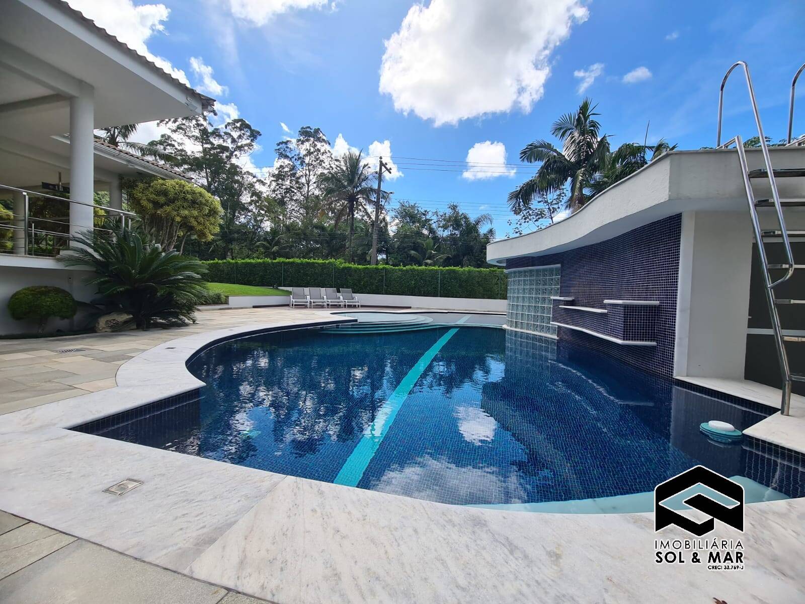 Casa de Condomínio para alugar com 5 quartos, 650m² - Foto 78