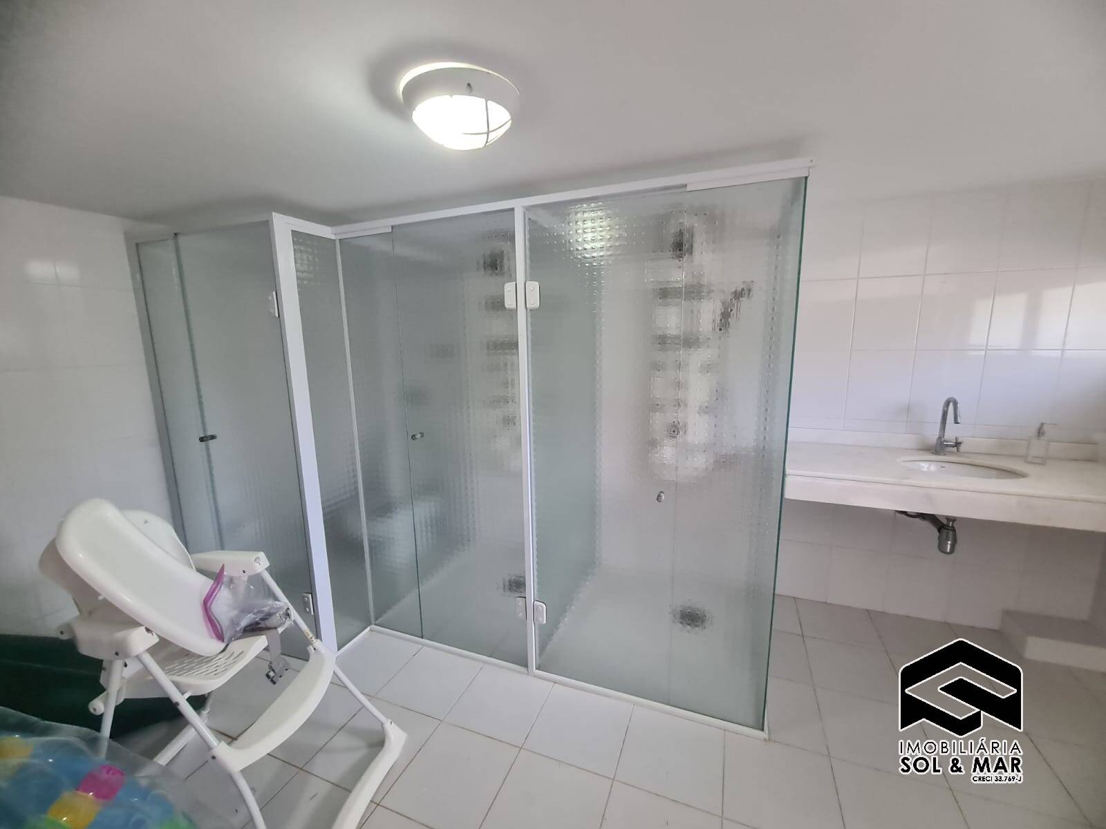 Casa de Condomínio para alugar com 5 quartos, 650m² - Foto 28