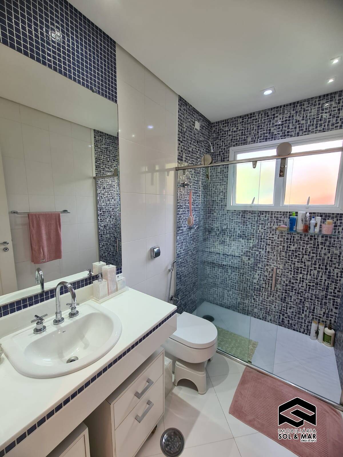 Casa de Condomínio para alugar com 5 quartos, 650m² - Foto 33