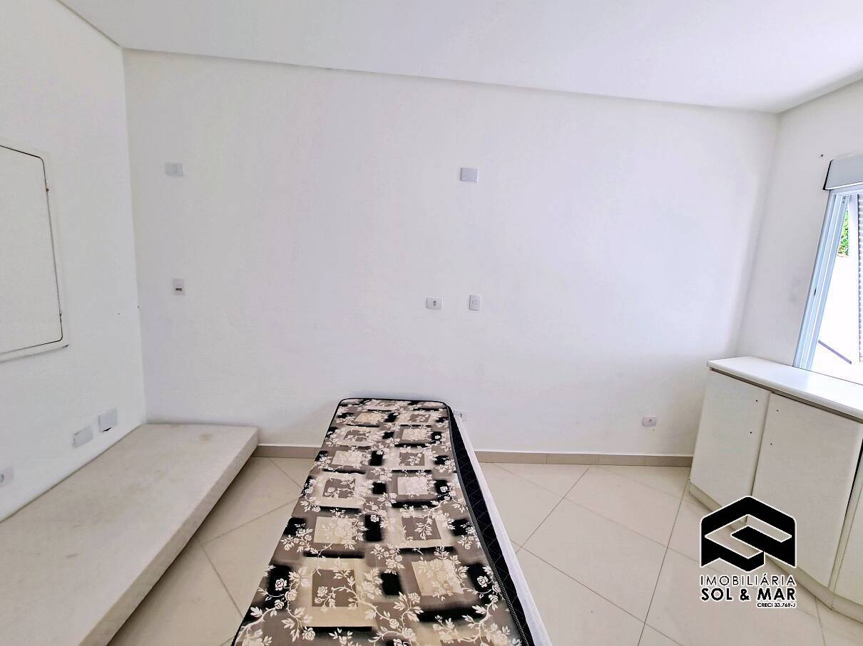Casa de Condomínio para alugar com 7 quartos, 350m² - Foto 16