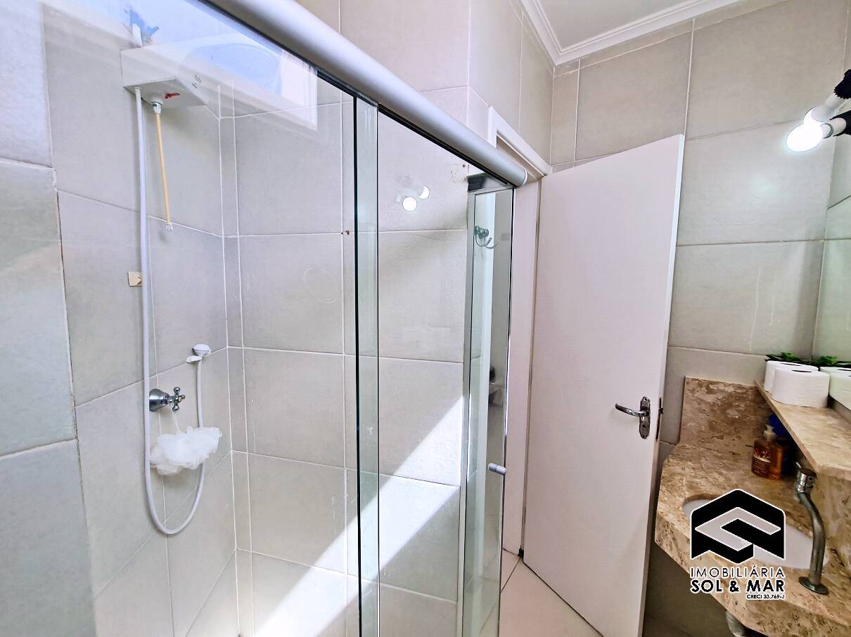 Casa de Condomínio para alugar com 7 quartos, 350m² - Foto 18