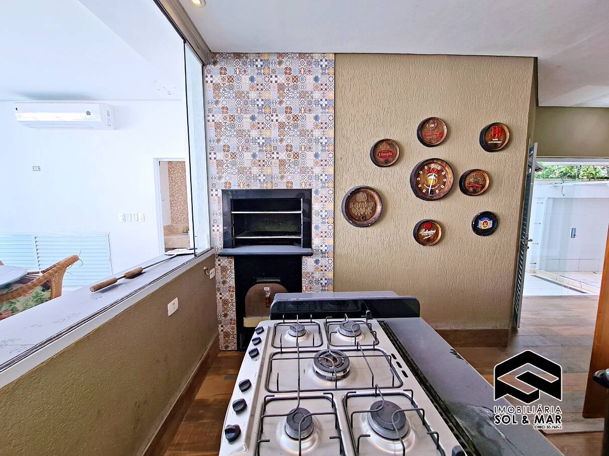 Casa de Condomínio para alugar com 7 quartos, 350m² - Foto 43